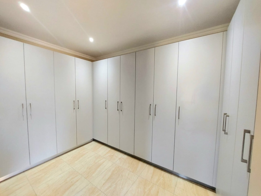 To Let 3 Bedroom Property for Rent in La Camargue Private Country Estate North West